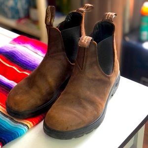 SOLD Blundstone boots